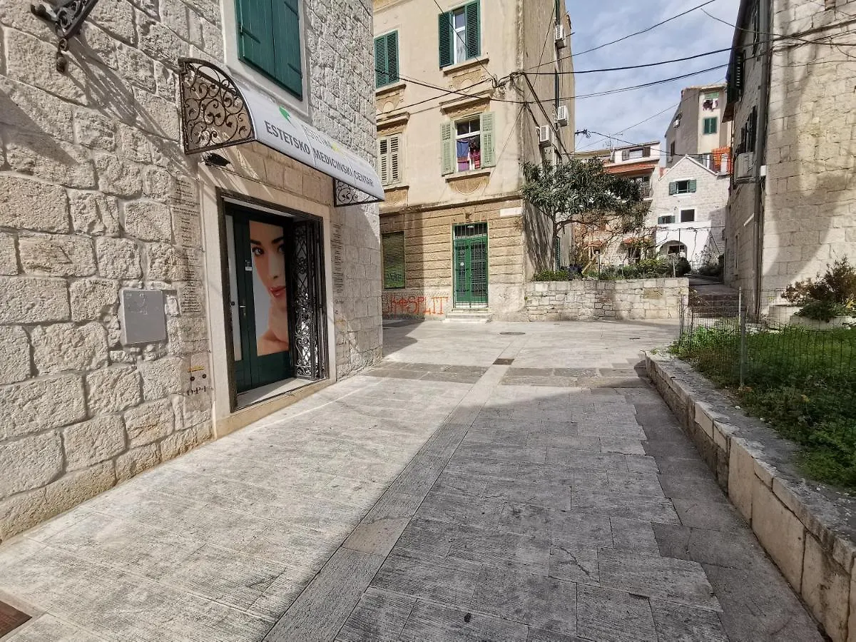 Fjaka Boutique Apartments Split
